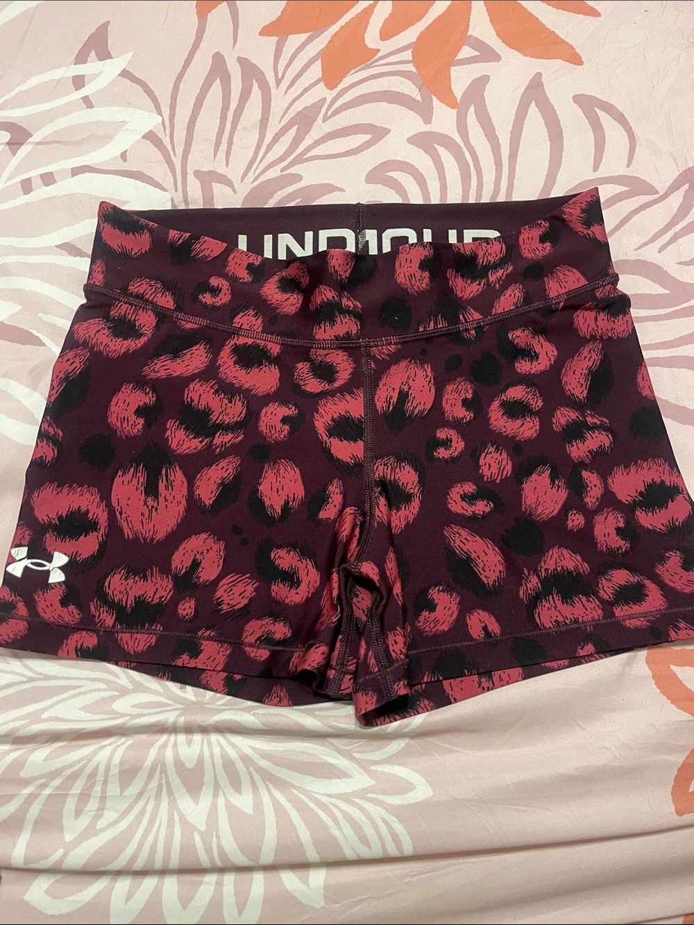 Under Armour Burgundy and Pink Leopard Print Women's Athletic Shorts Sz Small
